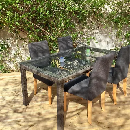 Hébergement de vacances Maison De 4 Avec Jardin Clos Et Wifi A A 3 Km De La *