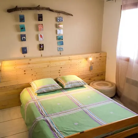 Maison Charmante A Avec Jardin Et Aire De Jeux. Holiday home Agde